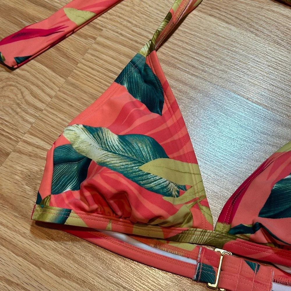 NWT Kona Sol Womens‎ Tropical Leaf Halter Triangle Bikini Top Coral Small